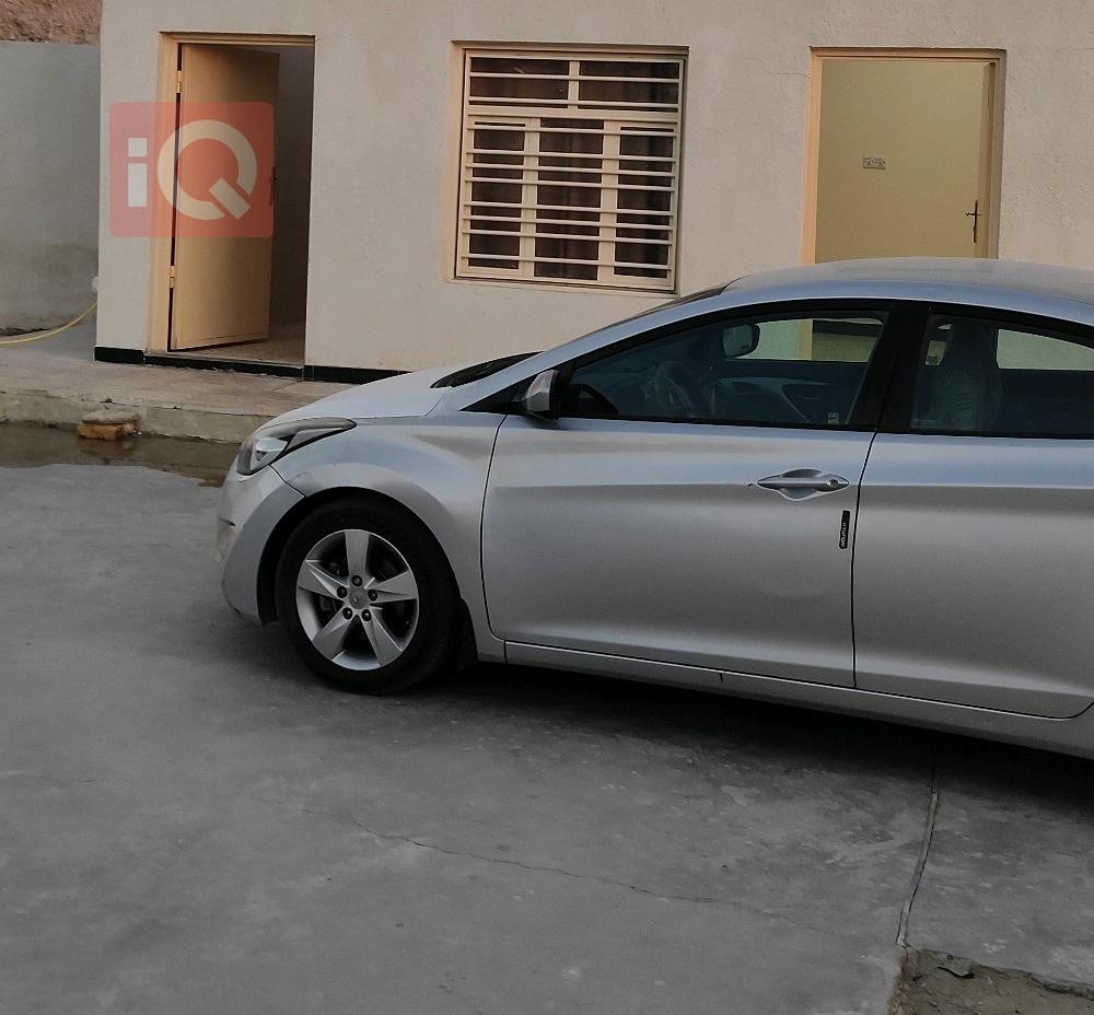 هیۆندای ئەلەنترا